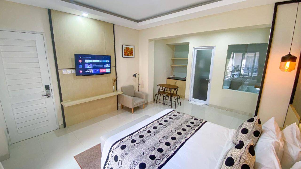 Ultimate Residence Bali Denpasar Exterior foto