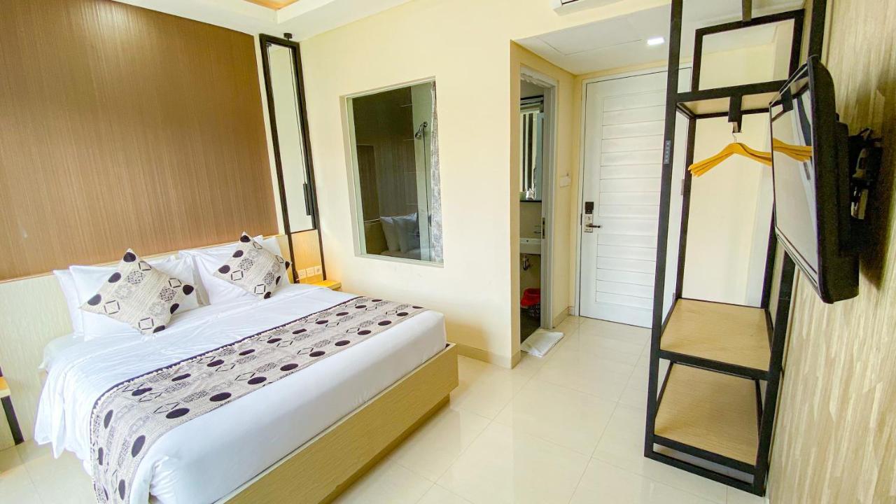 Ultimate Residence Bali Denpasar Exterior foto