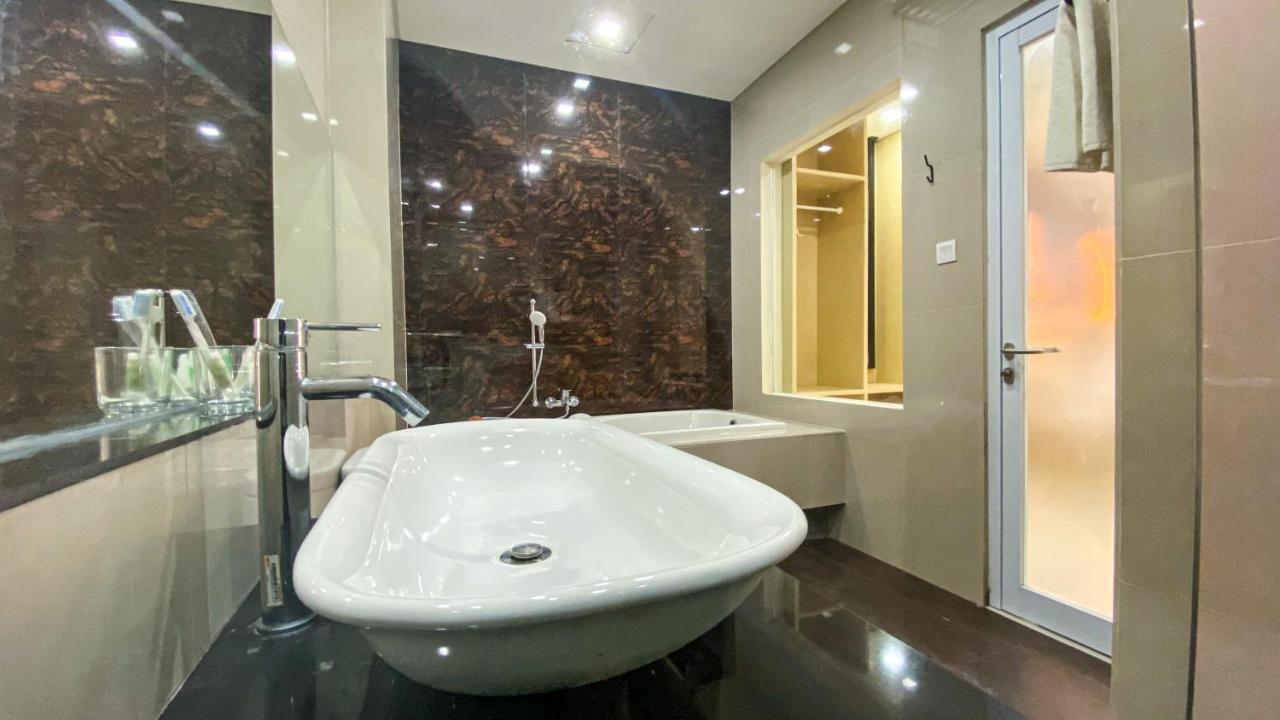 Ultimate Residence Bali Denpasar Exterior foto