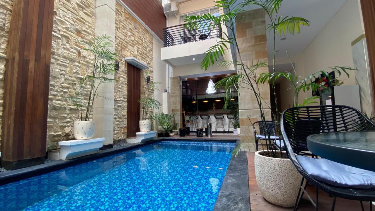 Ultimate Residence Bali Denpasar Exterior foto